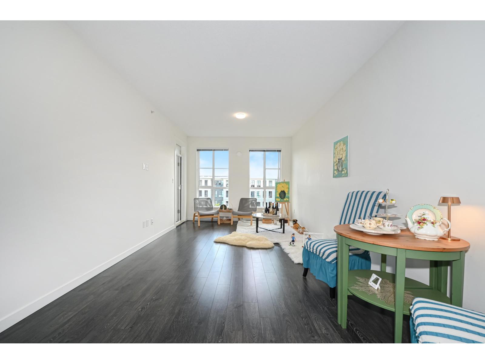 400 15138 34 AVENUE, Surrey 4
