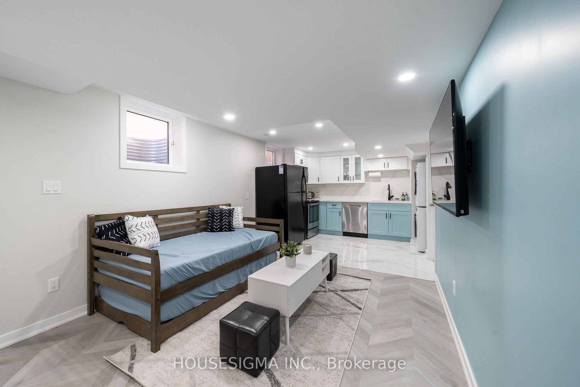 Bsmt - 119 Toscana Drive, Whitby 3
