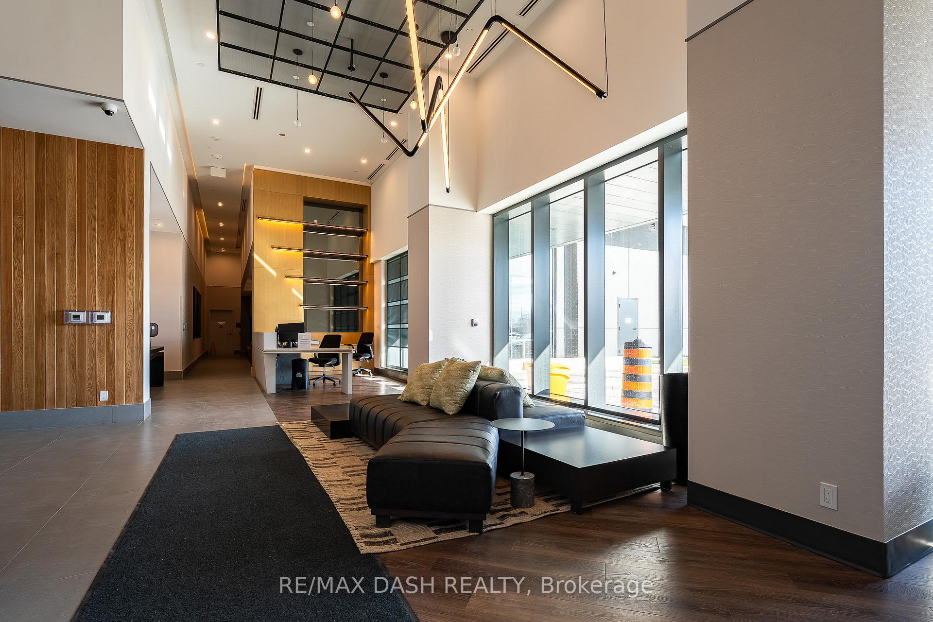 513 - 1007 THE QUEENSWAY Avenue, Toronto 3