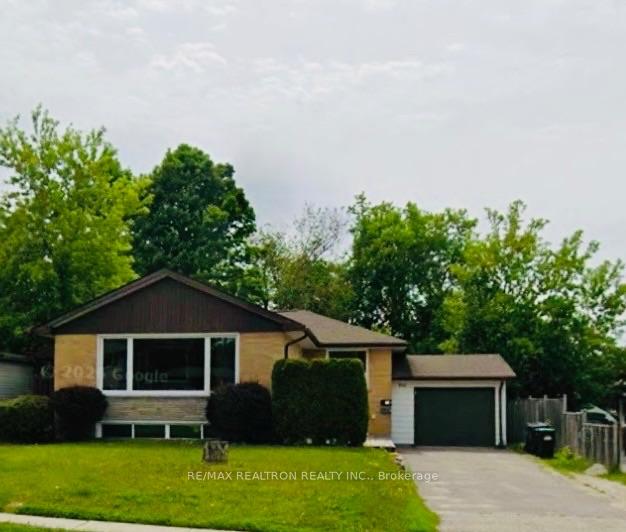 LOWER - 244 St Vincent Street, Barrie