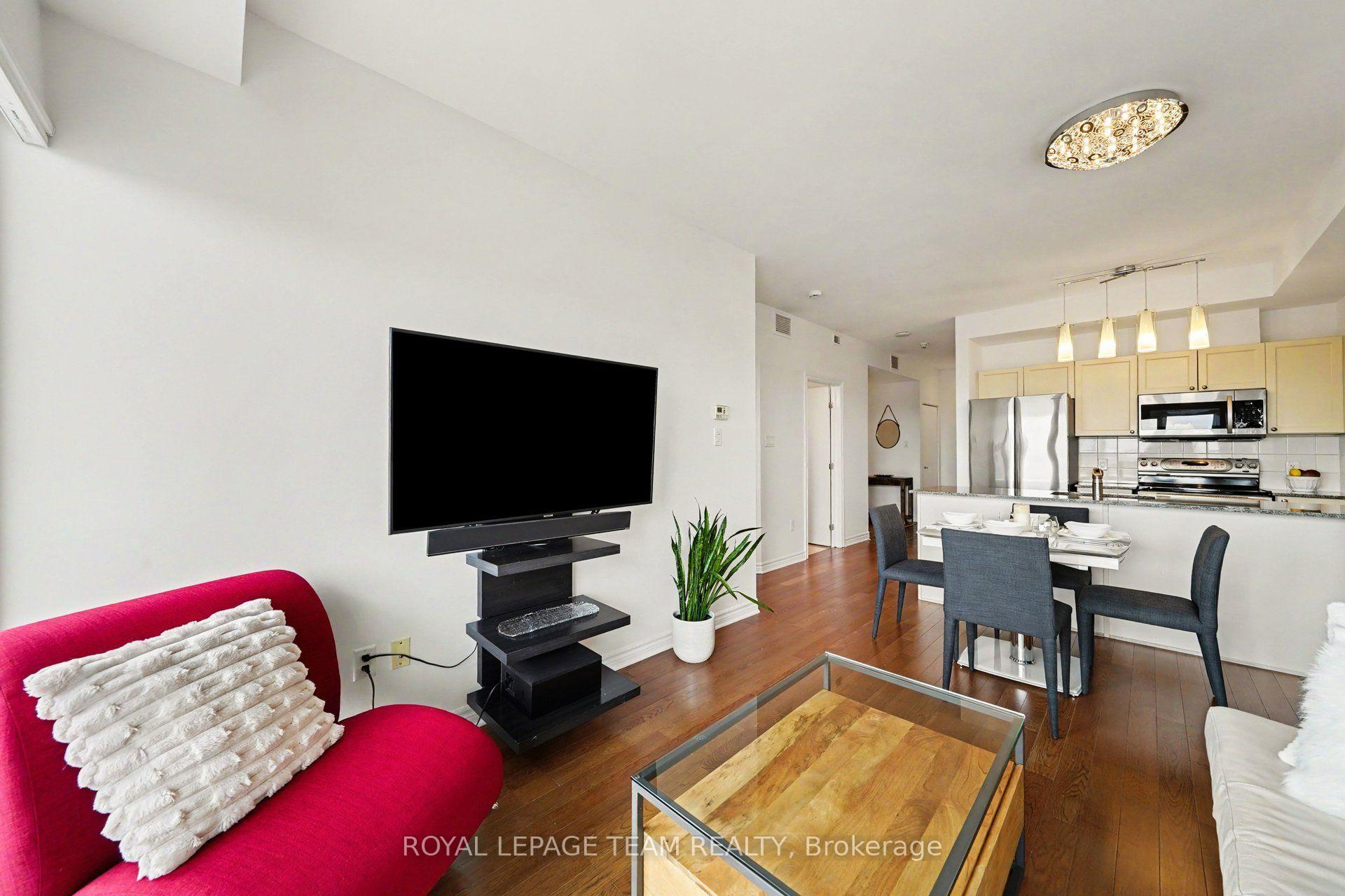 1806 - 70 Landry Street Ottawa Ontario Canada Rented residential Royal LePage Performance Realty, Brokerage *
