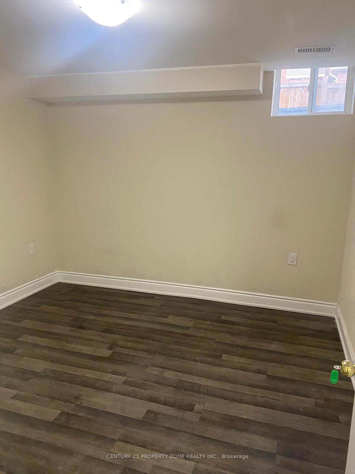 Basement room - 7 Blackstone River Drive, Brampton 5