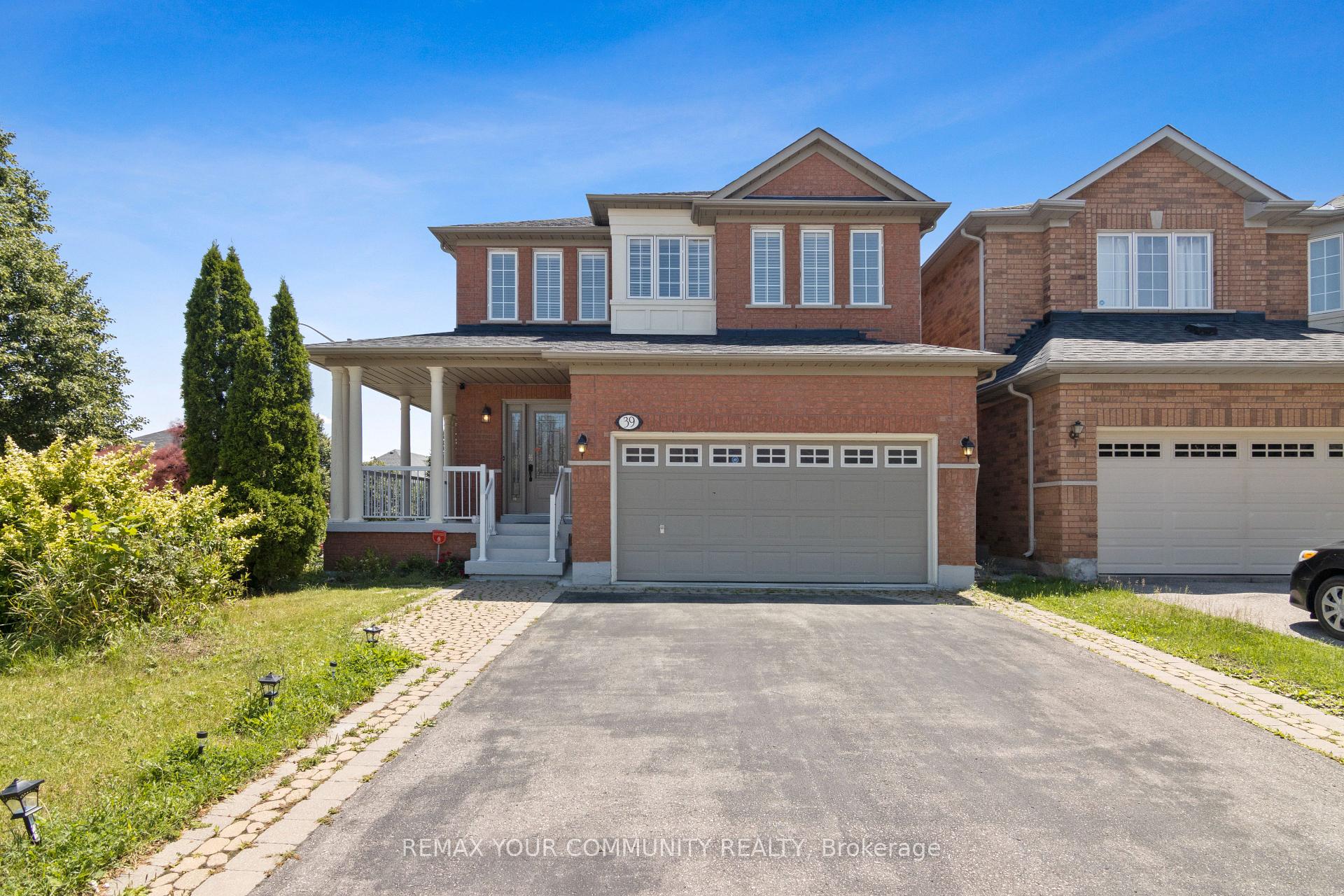 Main and Second - 39 Lark Crescent, Richmond Hill 2