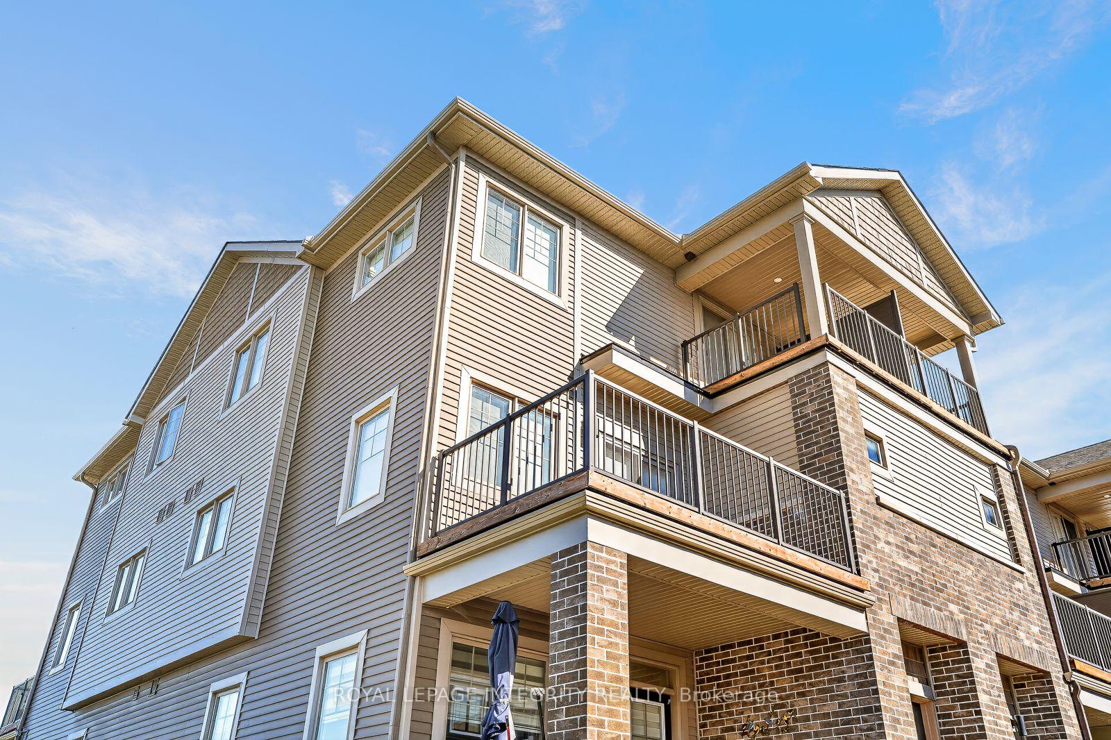 303 Olivenite Private S, Ottawa 4