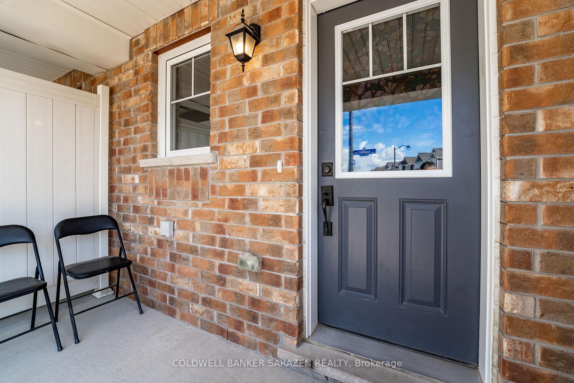 590 Roundleaf Way, Ottawa 2