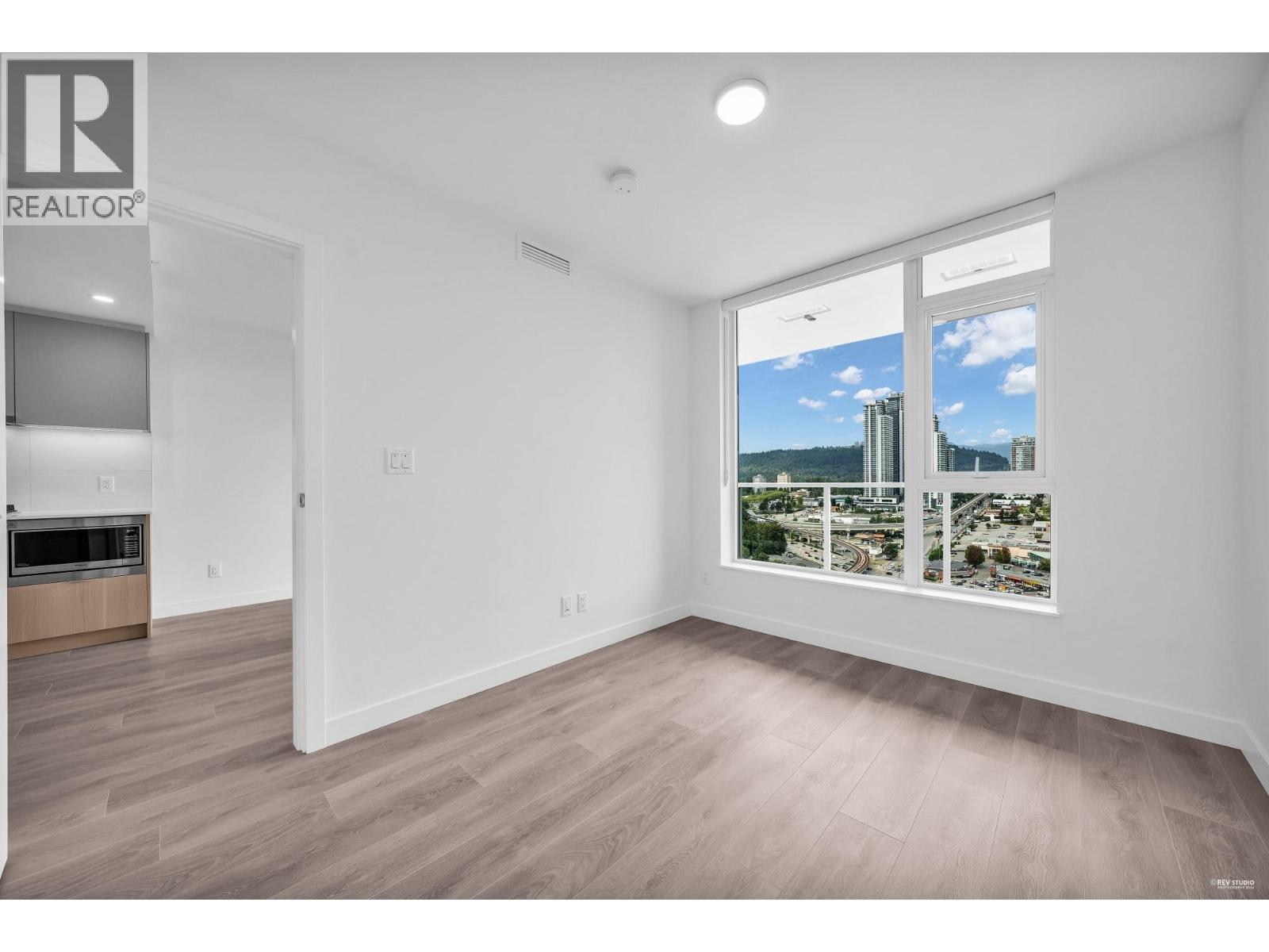 21XX 318 ALDERSON AVENUE, Coquitlam 5