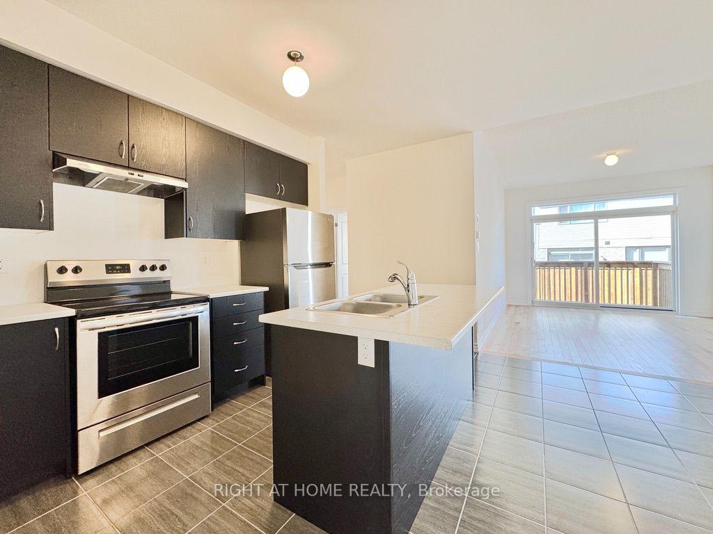 Main - 16 Bannister Road, Barrie 3