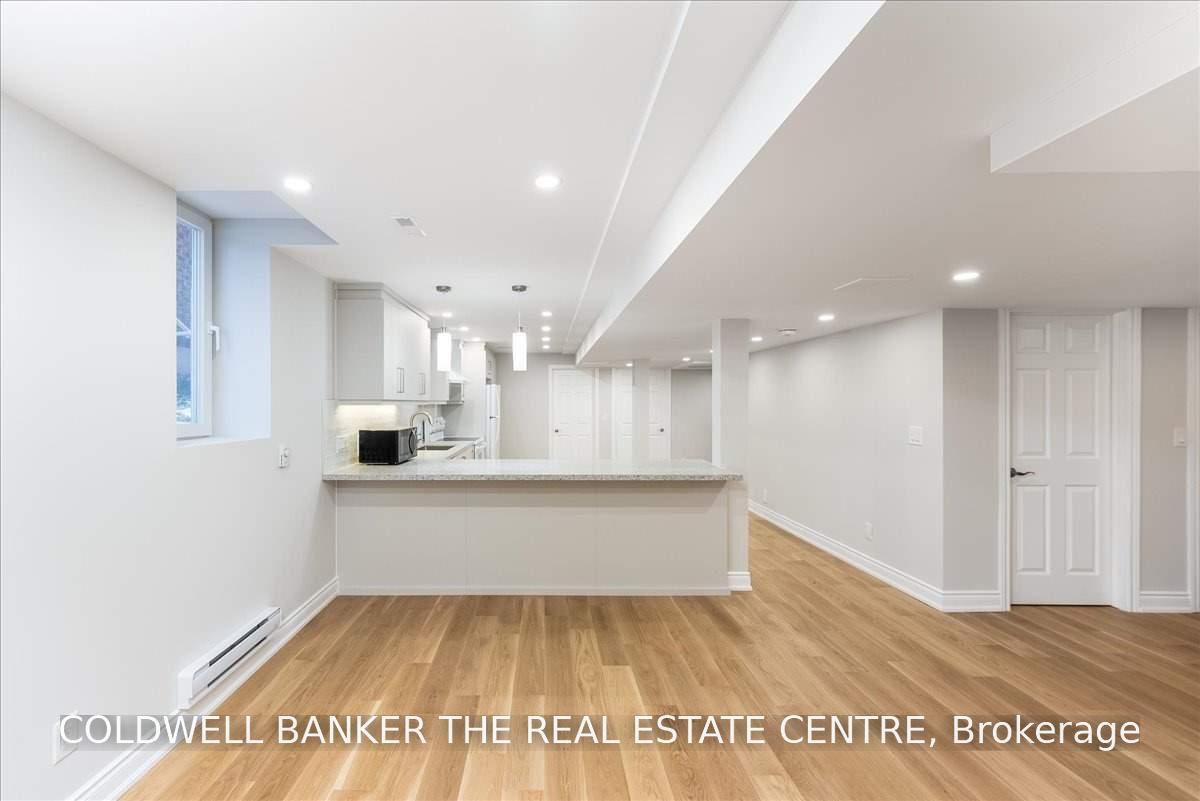 778 Firth Court, Newmarket 5