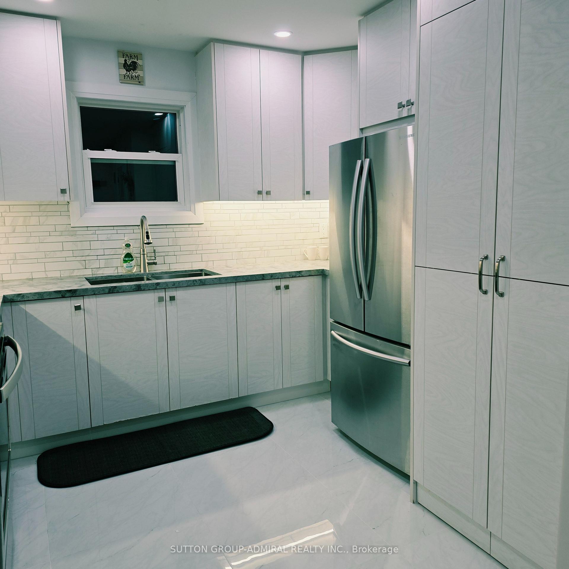 33 Tresher Court, Ajax 4