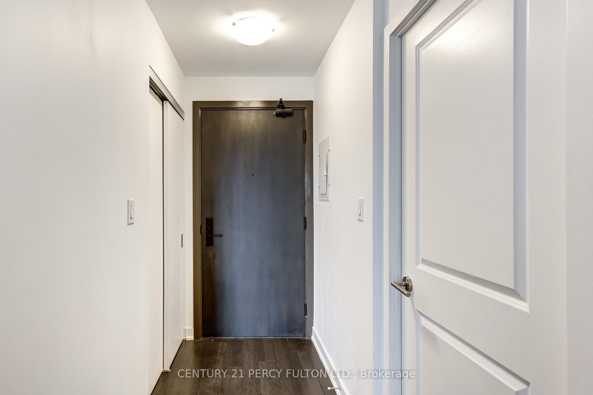 316 - 2799 Kingston Road, Toronto 3