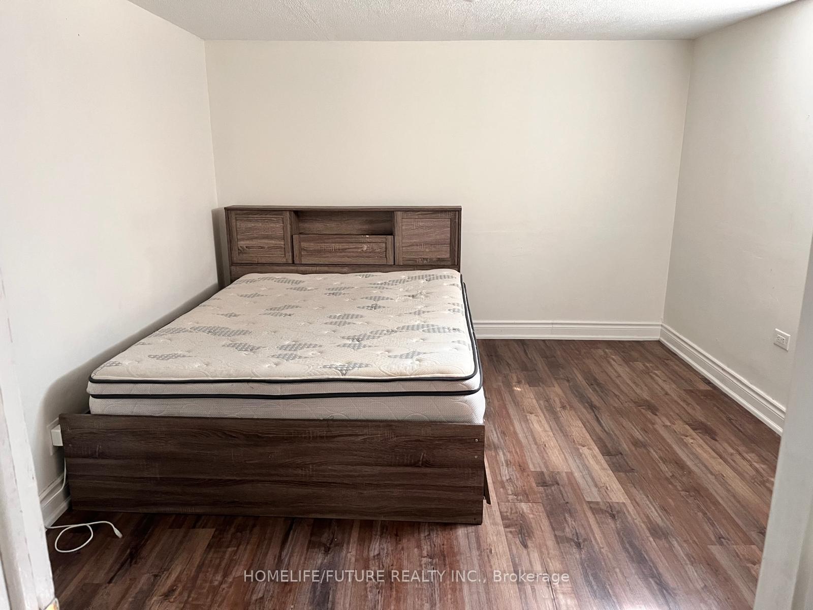 Bsmt - 229 Flora Drive, Toronto 4