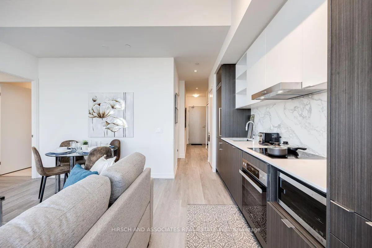 6105 - 55 Cooper Street, Toronto 2