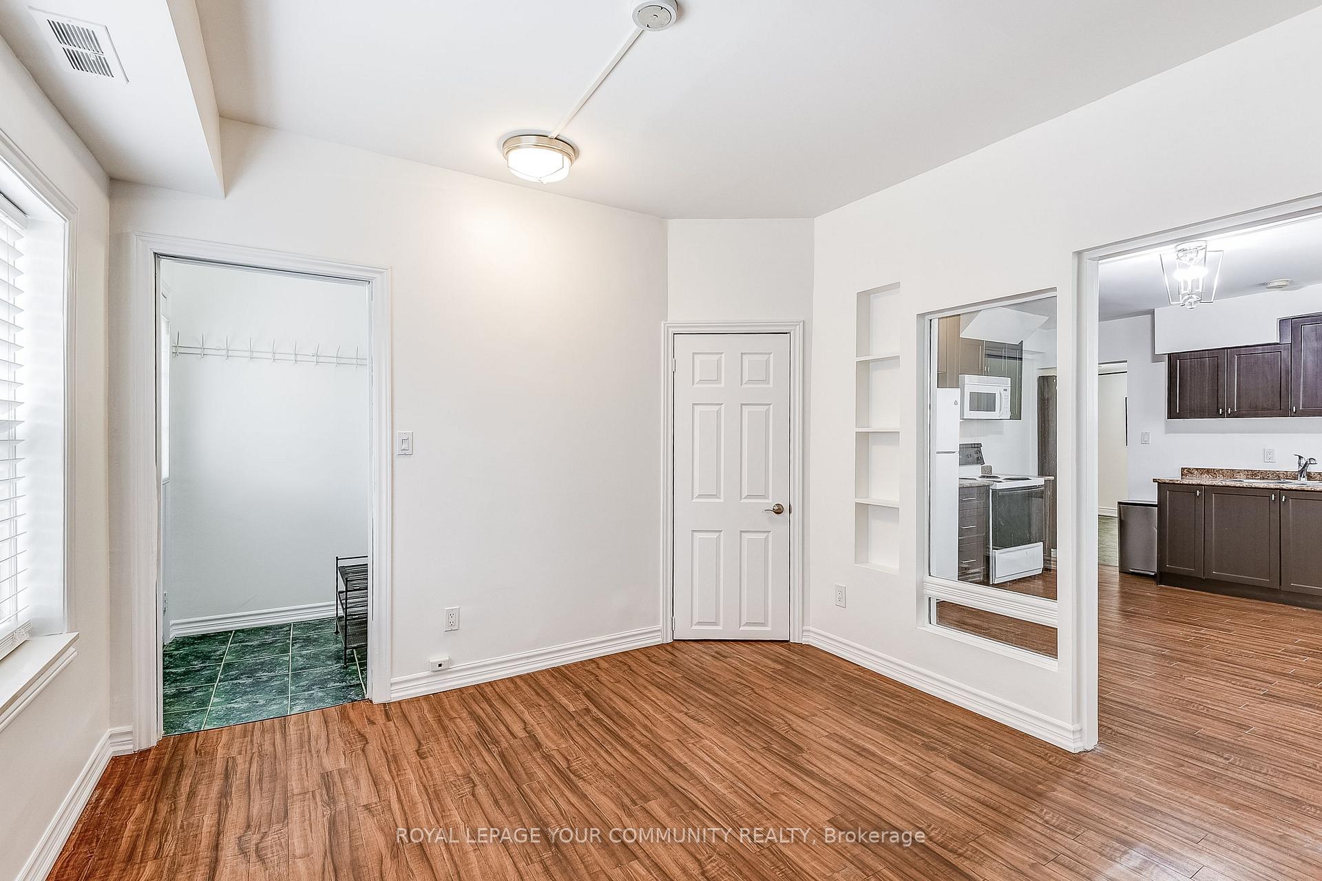 A - 23-A Washington Street, Markham 5