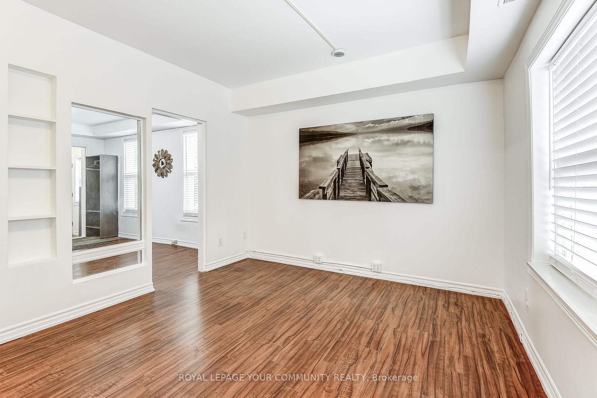 A - 23-A Washington Street, Markham 4