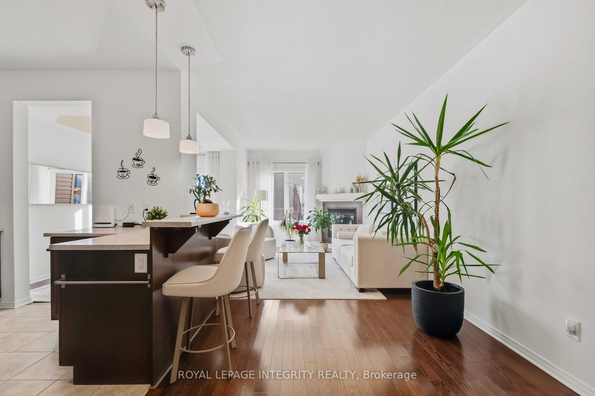 385 Via Verona Avenue, Ottawa 4