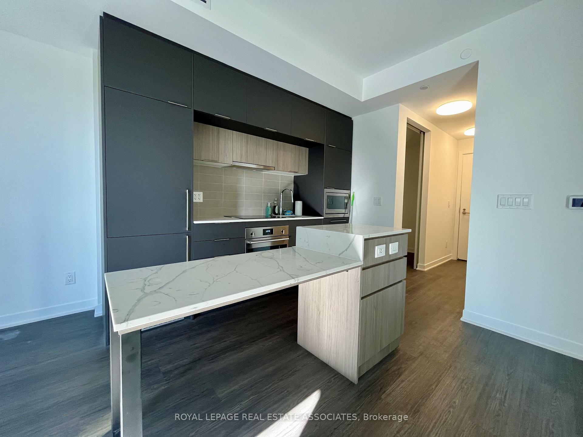 409 - 185 Alberta Avenue, Toronto 5