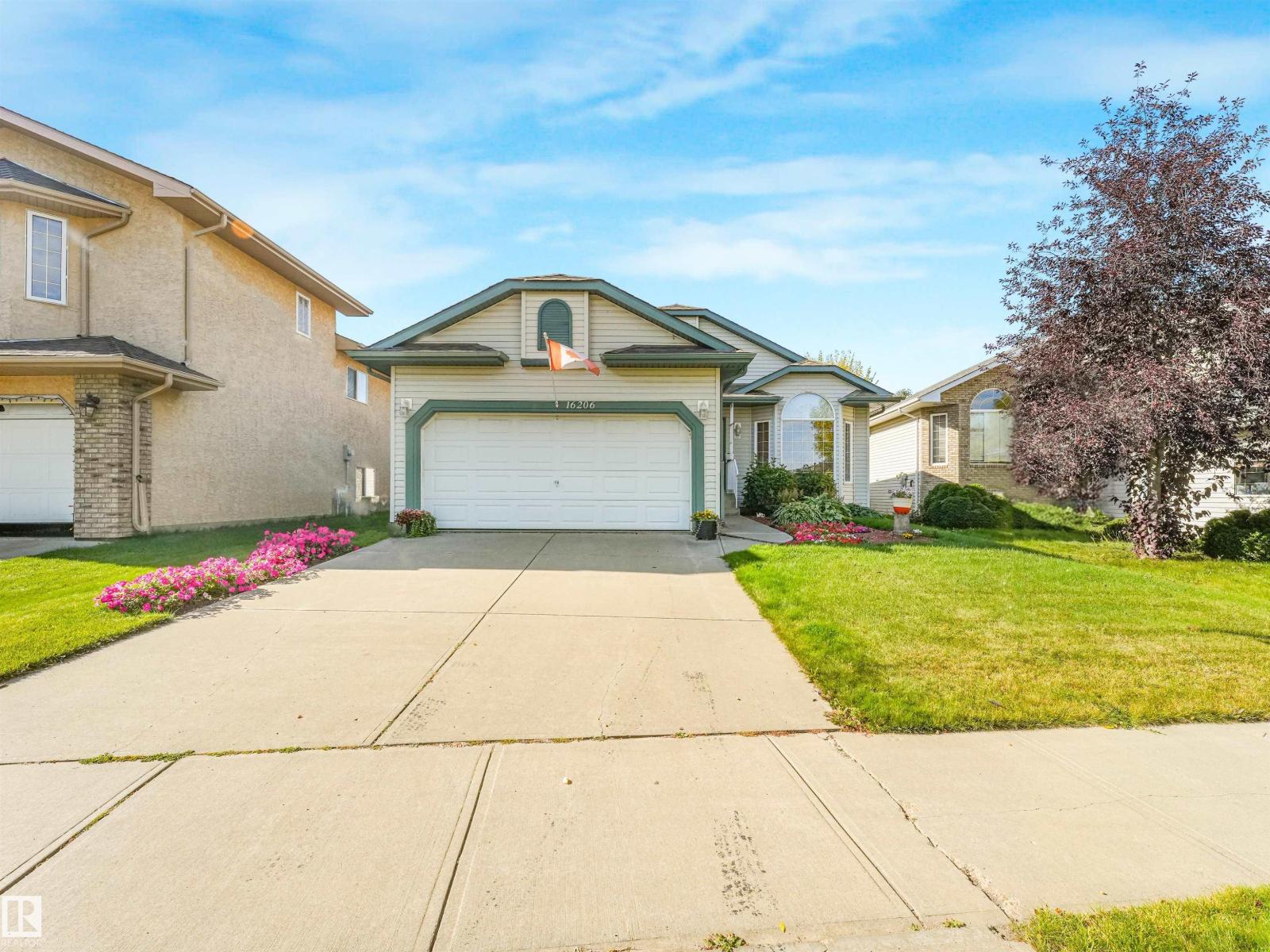 16206 84 ST NW Edmonton Alberta Canada Sale residential Ken Knudsen RE/MAX Elite