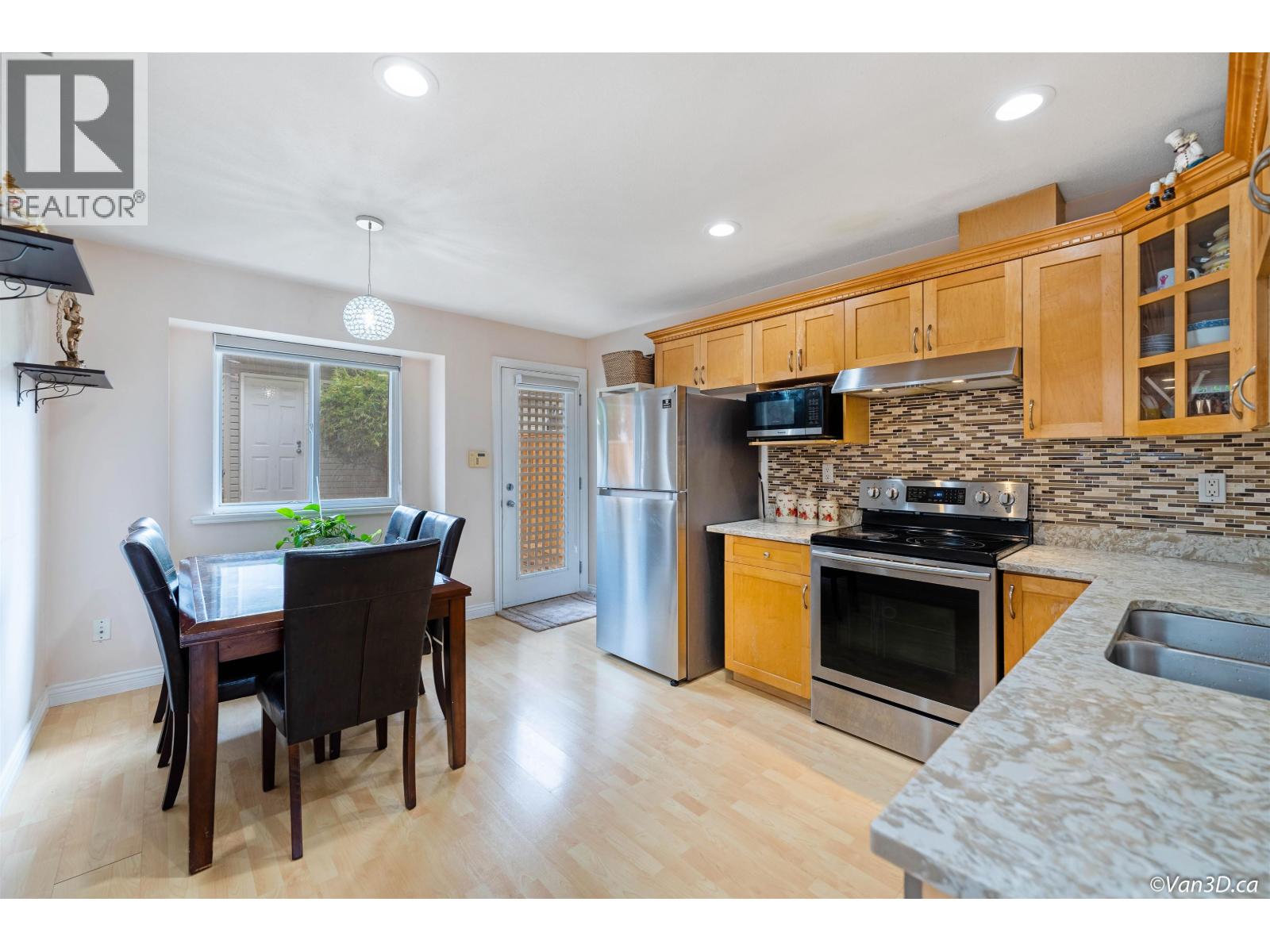 5422 NORFOLK STREET, Burnaby 5