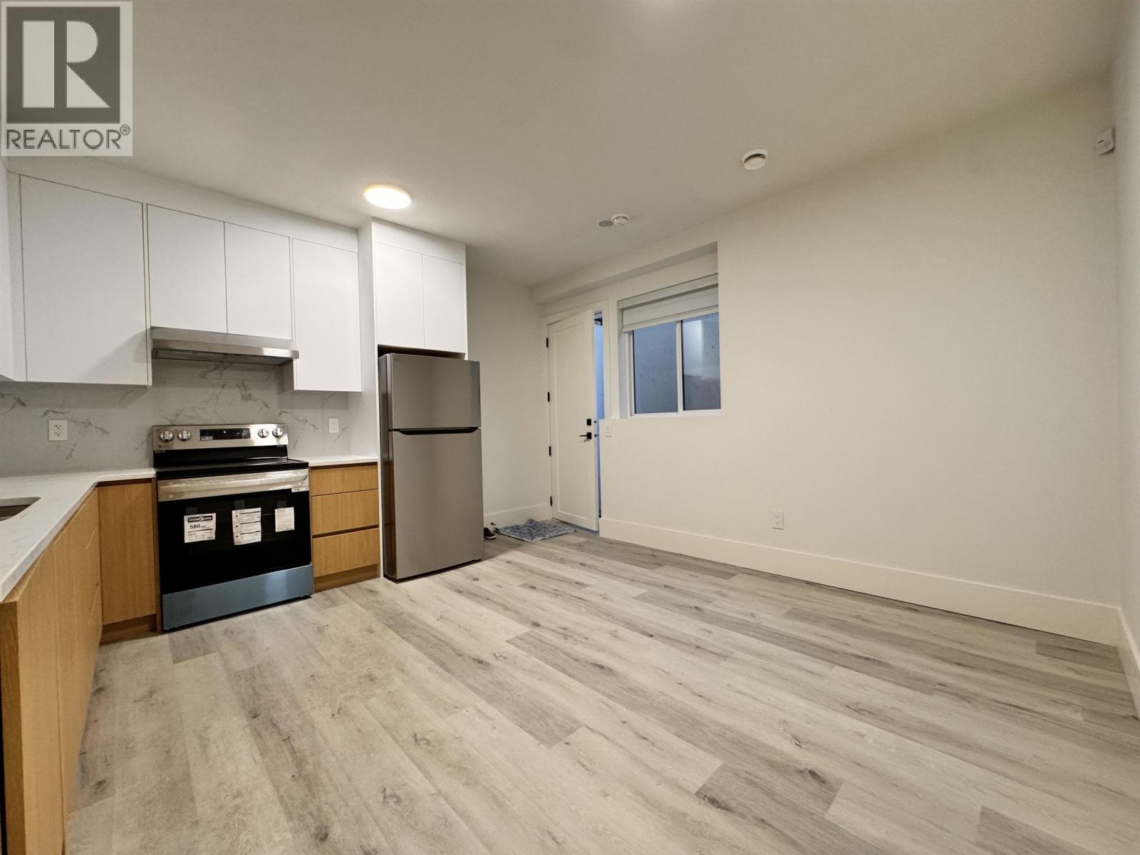 B1 4018 NITHSDALE STREET, Burnaby 3