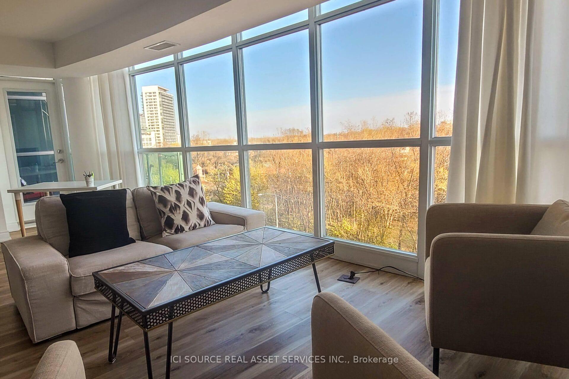 611 - 219 Fort York Boulevard, Toronto 2