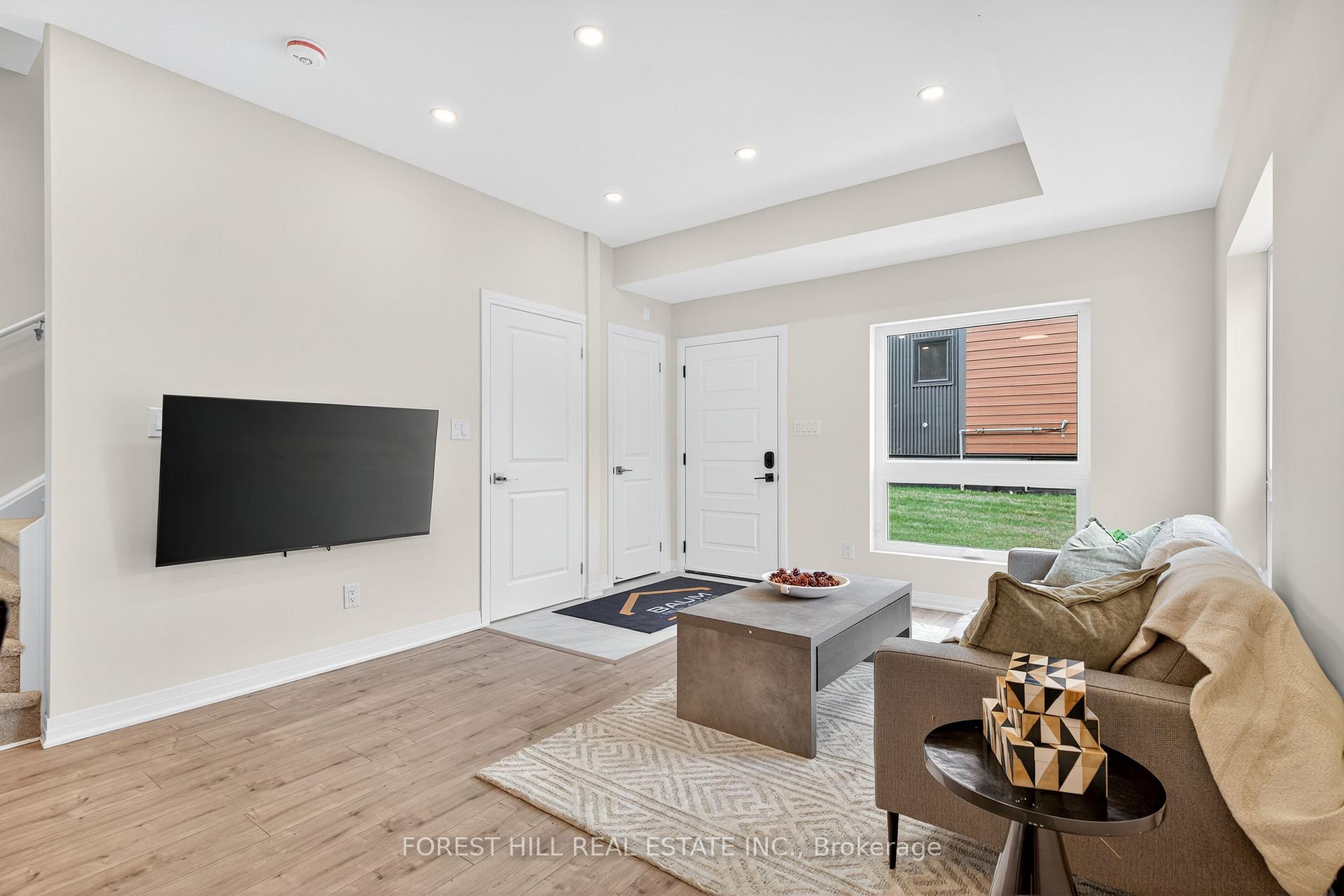 A - 12 SMALLWOOD Drive, Toronto 3