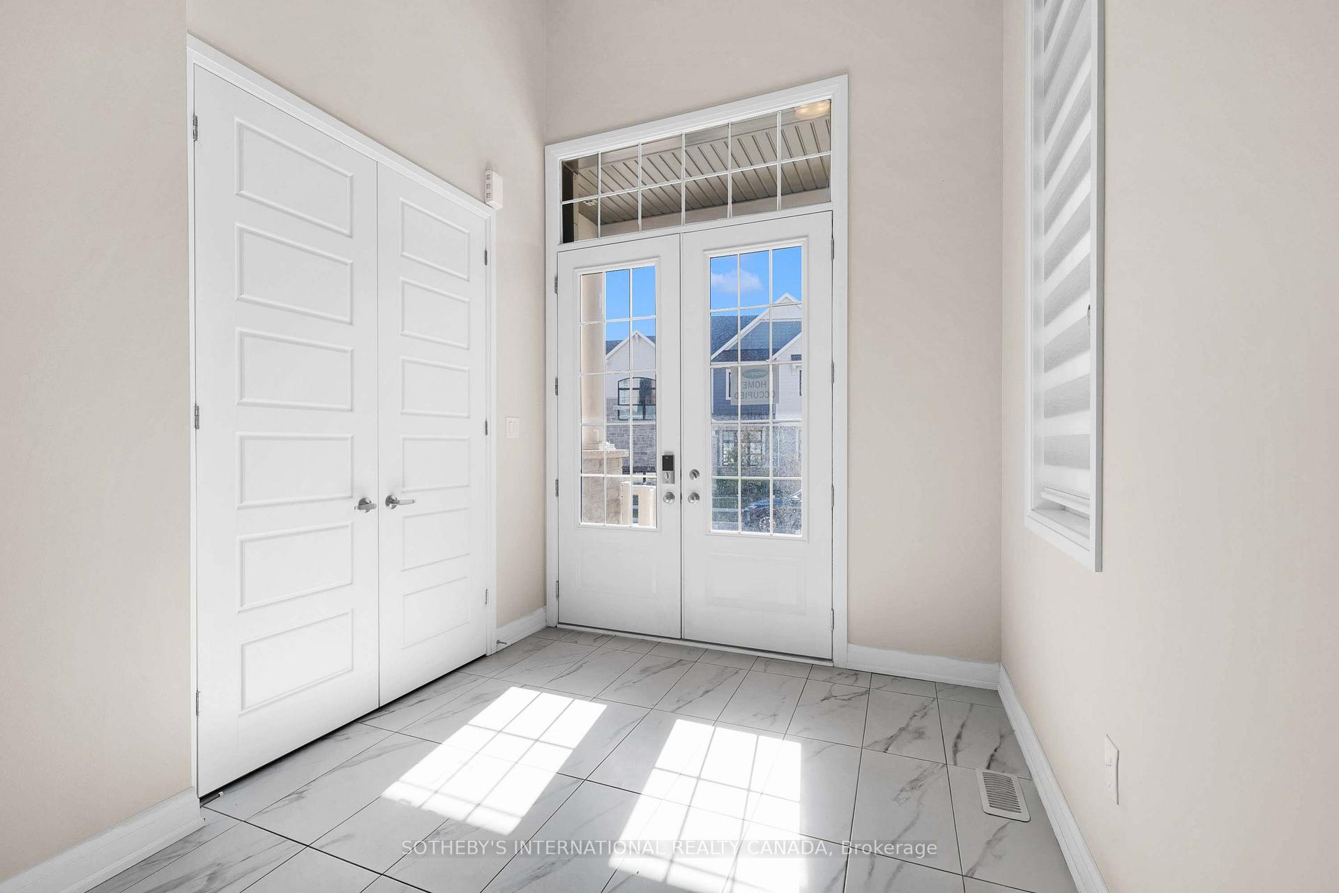 3255 Harasym Trail, Oakville 4