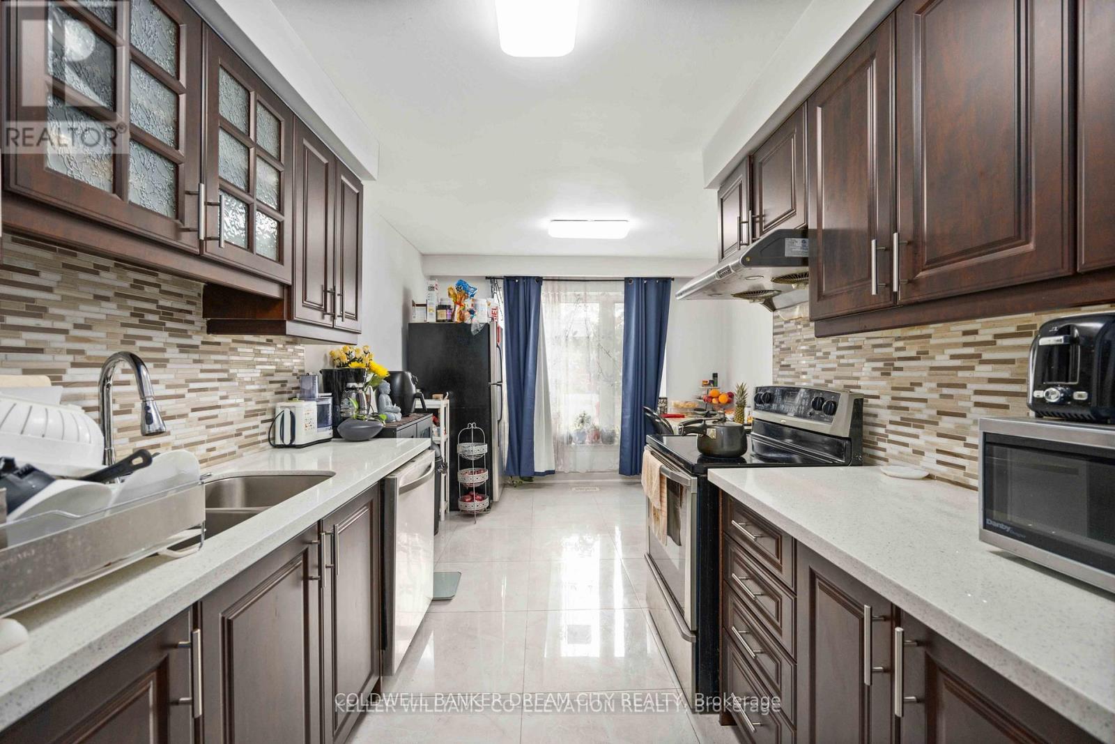 UPPER - 3073 Ireson Court, Mississauga 2