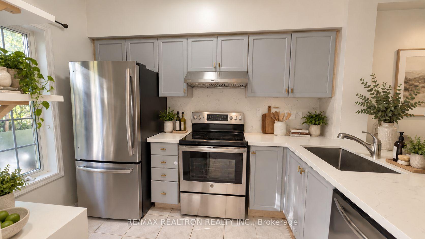 7 - 22 St Moritz Way, Markham 4