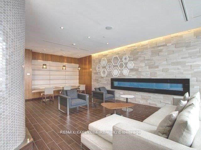 609 - 36 Park Lawn Road, Toronto 5