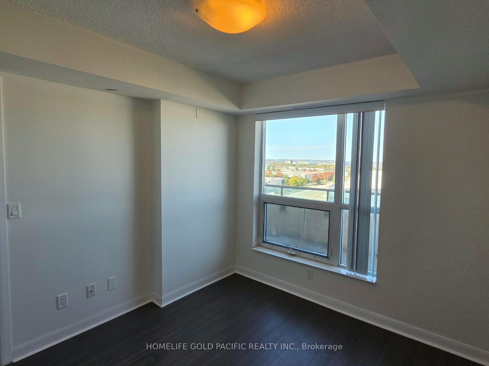 920 - 75 Norman Bethune Avenue, Richmond Hill 4