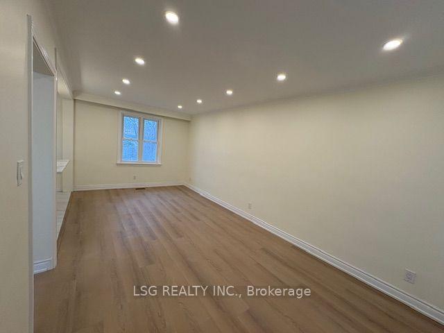 Main - 268 Pleasant Avenue, Toronto 5