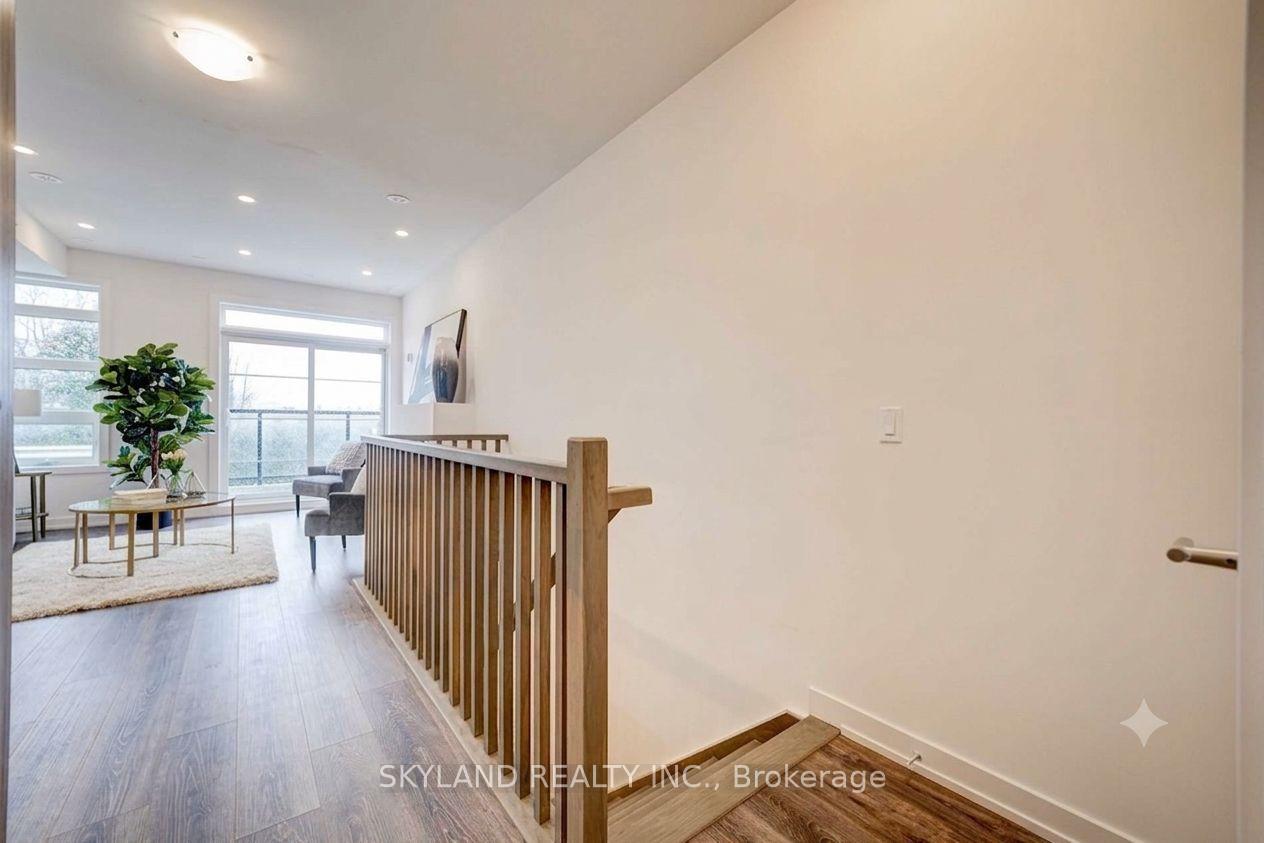 40 - 57 Finch Avenue W, Toronto 2