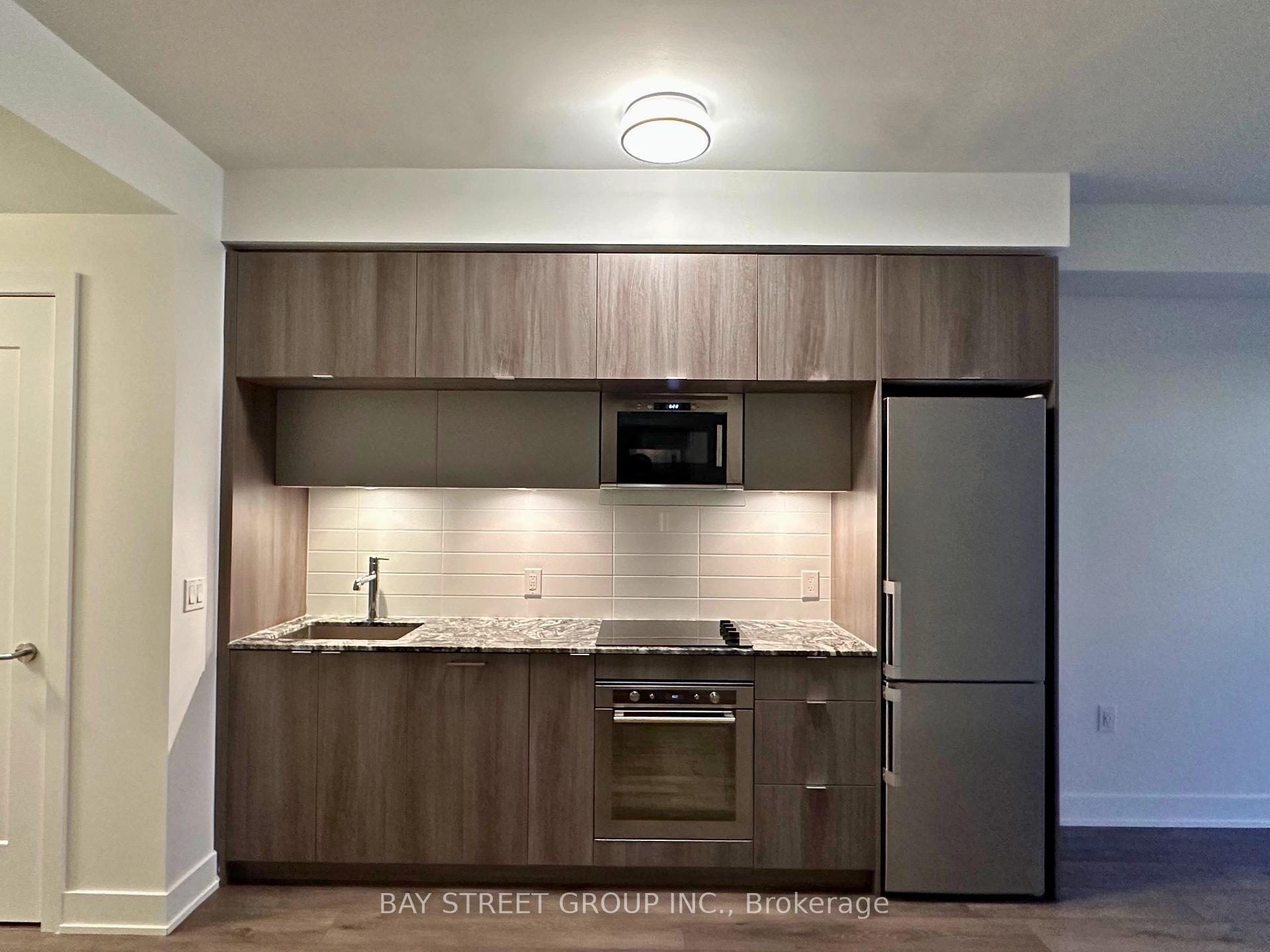 2811 - 575 Bloor Street E, Toronto 3