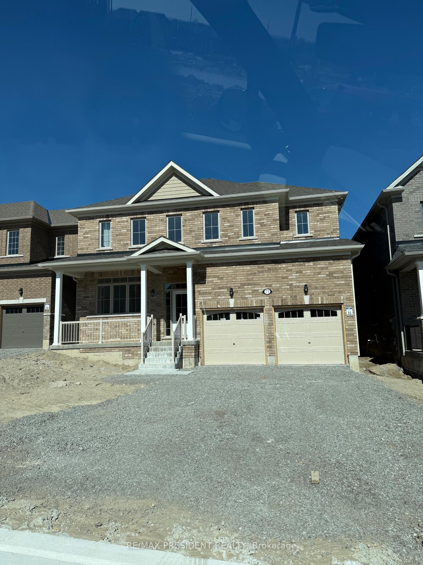71 Lawrence D. Pridham Avenue, New Tecumseth 2