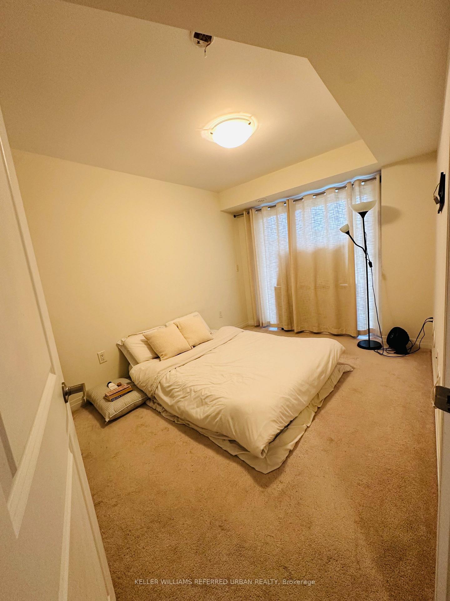 2 - 159 William Duncan Road, Toronto 5