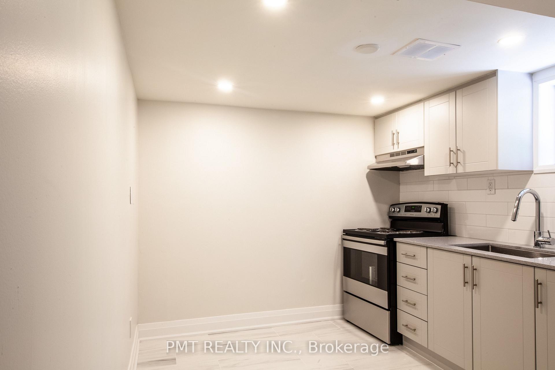 Basement - 34 Robindale Avenue, Toronto 3