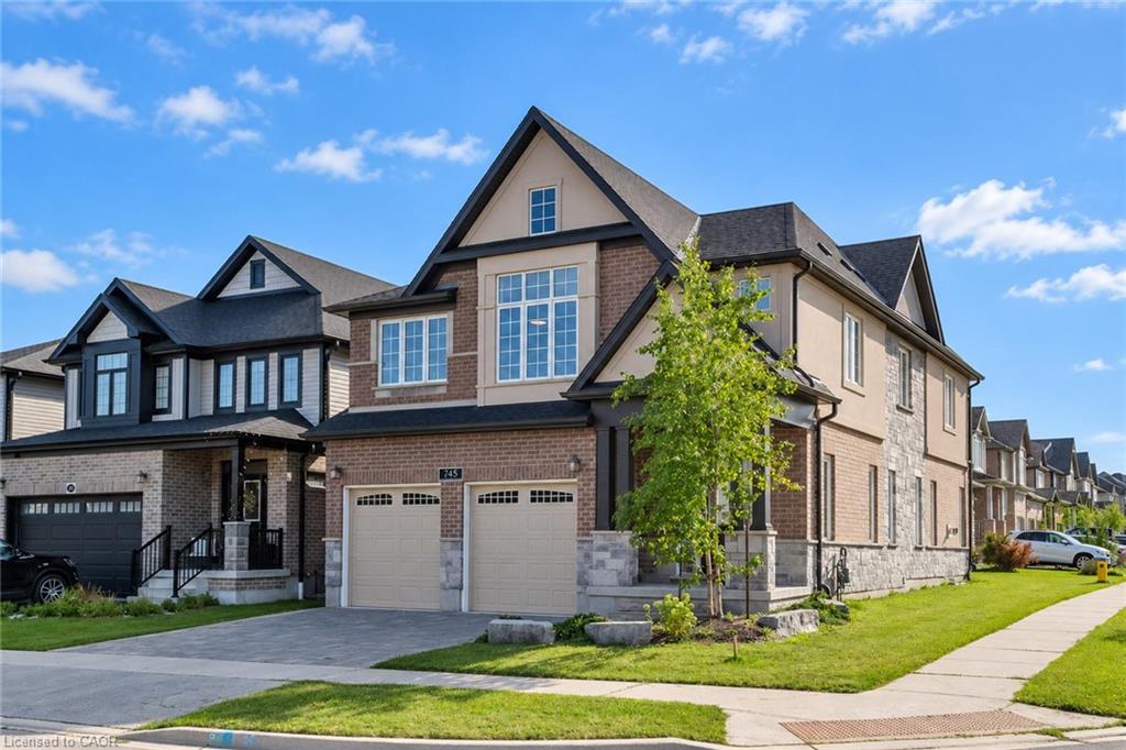 745 Wood Lily Street, Waterloo 5