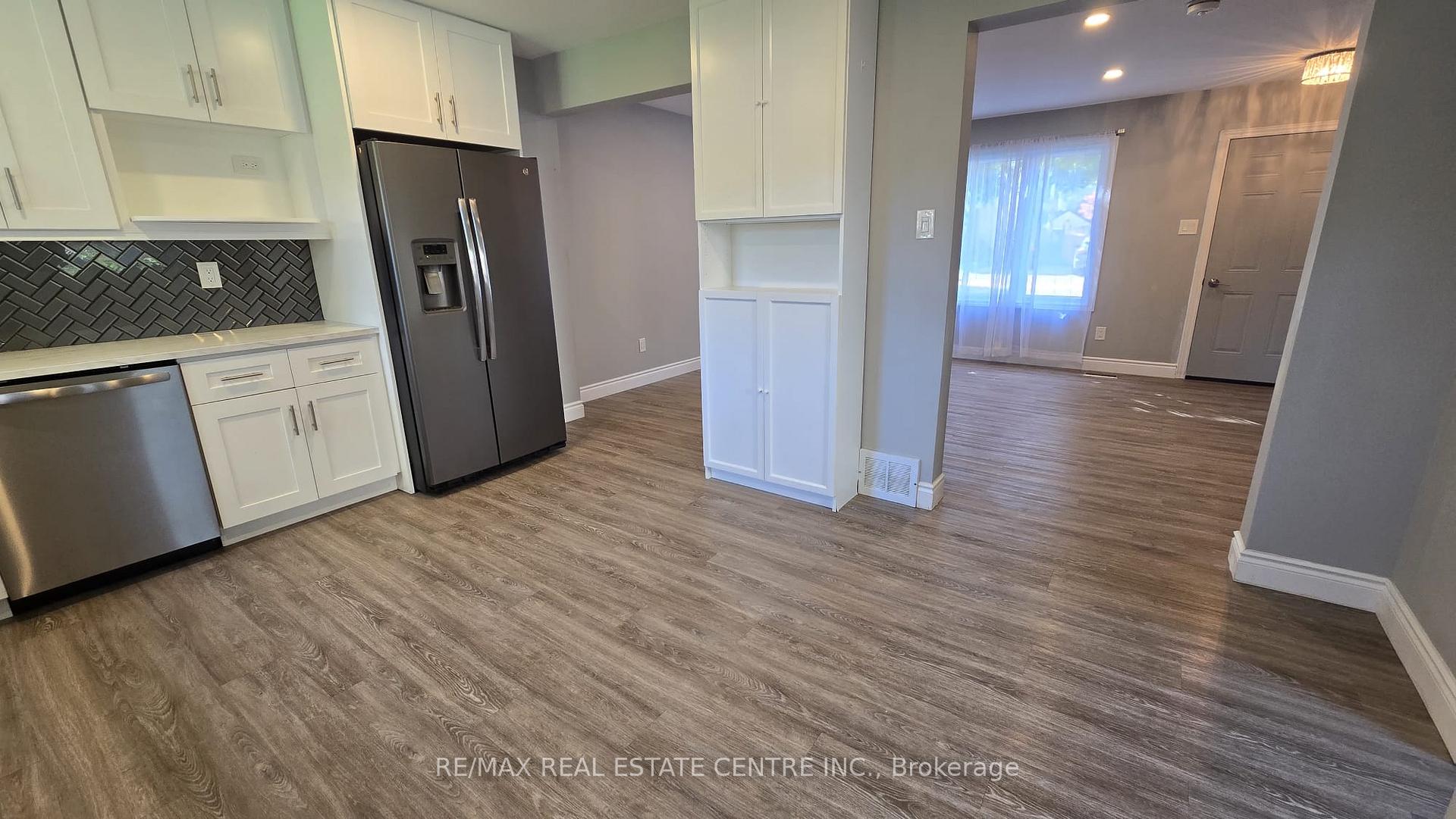 216 Brunswick Crescent, London North 3
