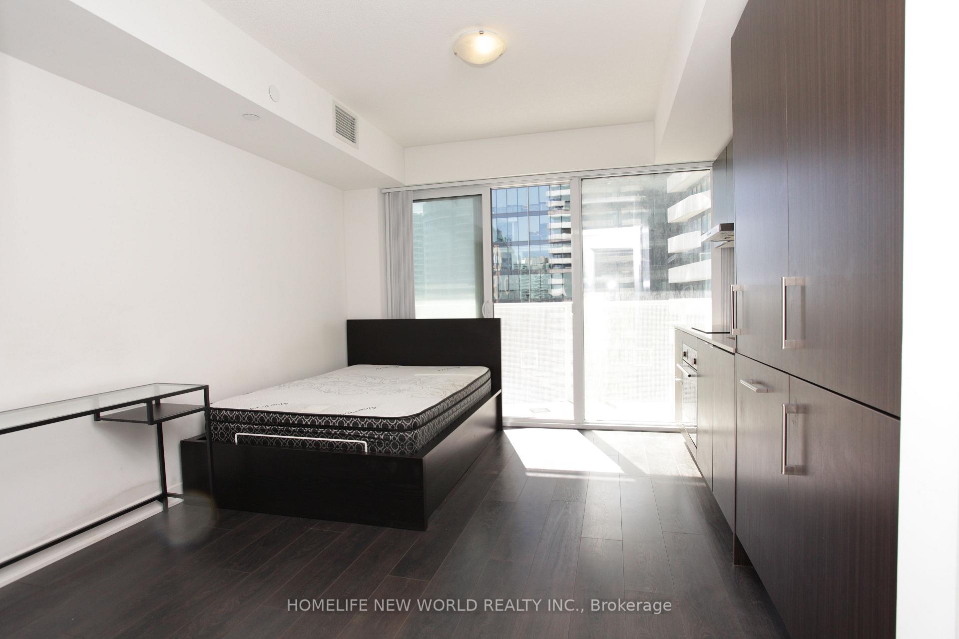 2311 - 88 Harbour Street N, Toronto 5