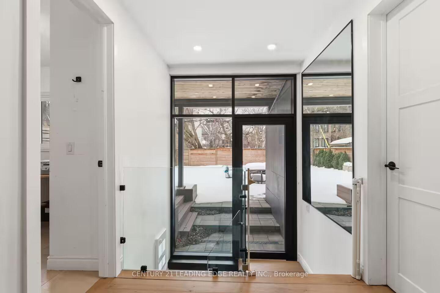 66 West Avenue, Toronto 2