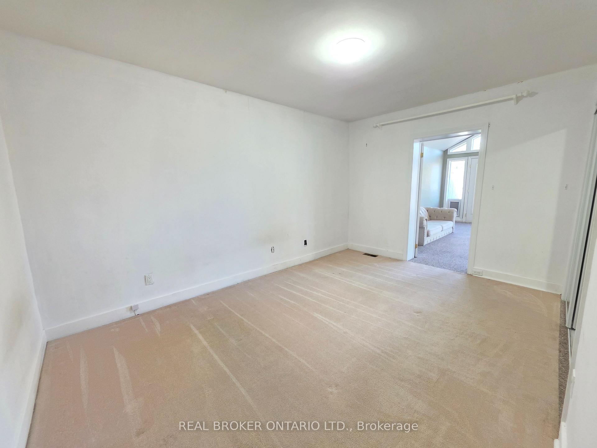 241 Aldercrest Road, Toronto 3