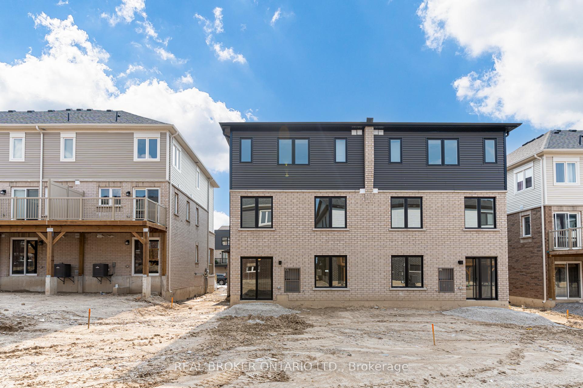6 - 32 Wagon Lane N, Barrie 2