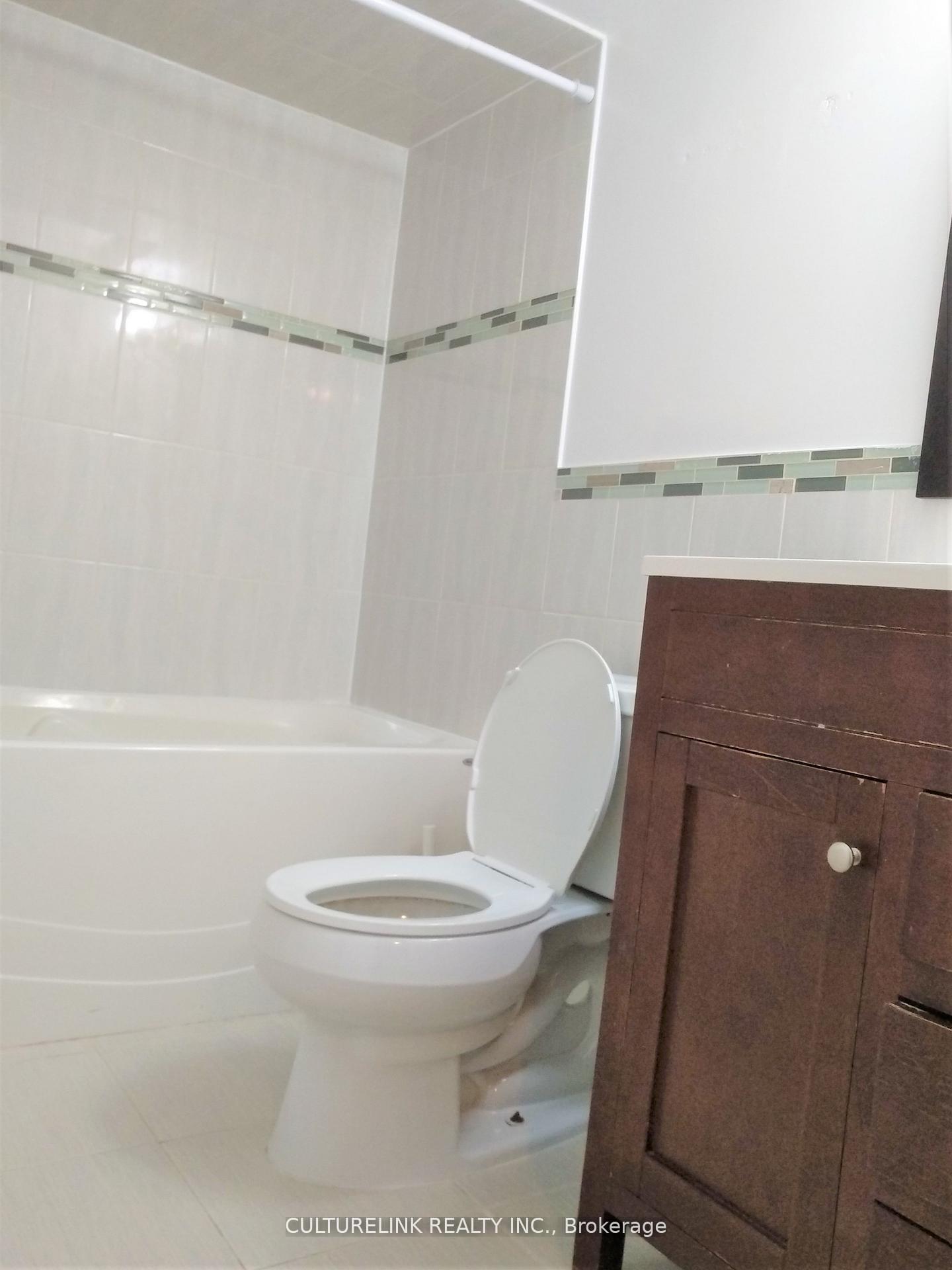 Bsmt - 30 Rockport Crescent, Richmond Hill 5