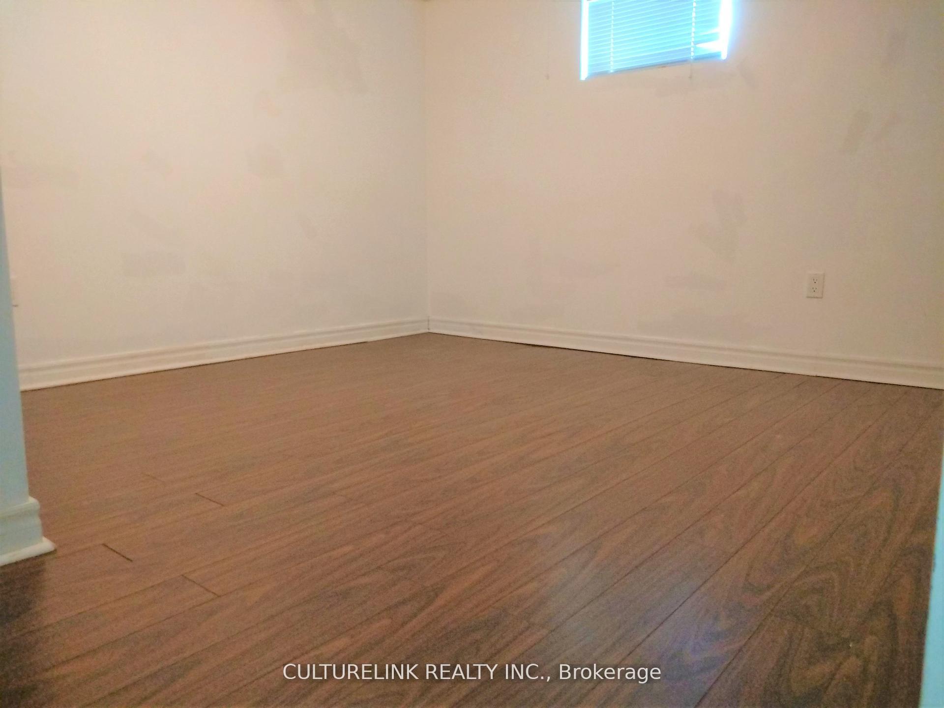 Bsmt - 30 Rockport Crescent, Richmond Hill 3