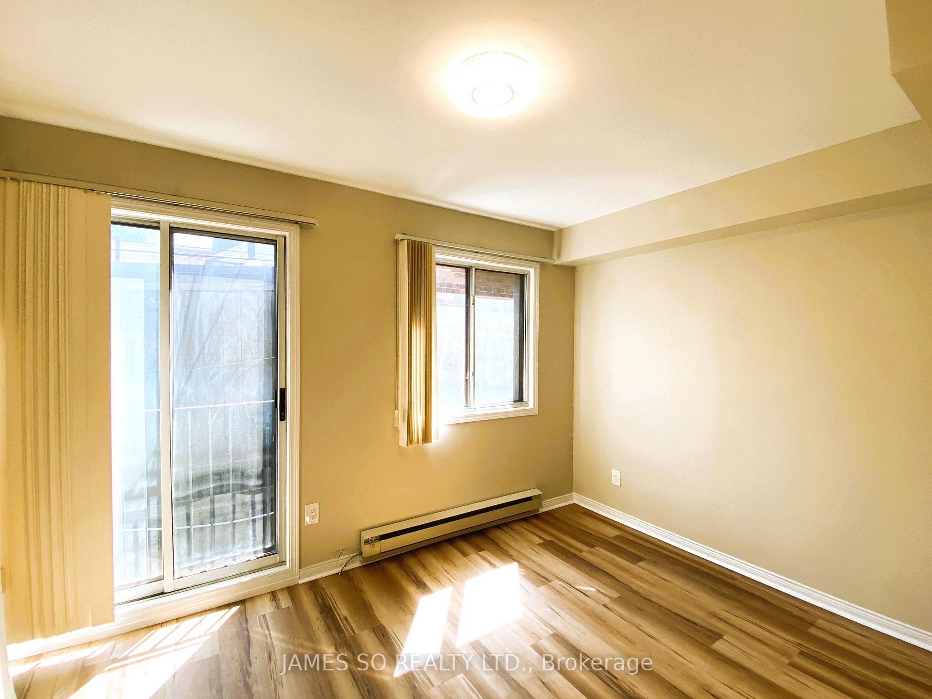 2nd Fl - 341 Broadview Avenue, Toronto 4