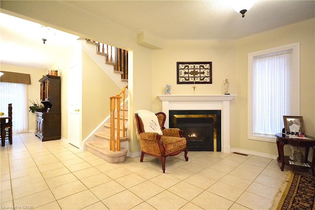 2131 Stillmeadow Road, Oakville 4