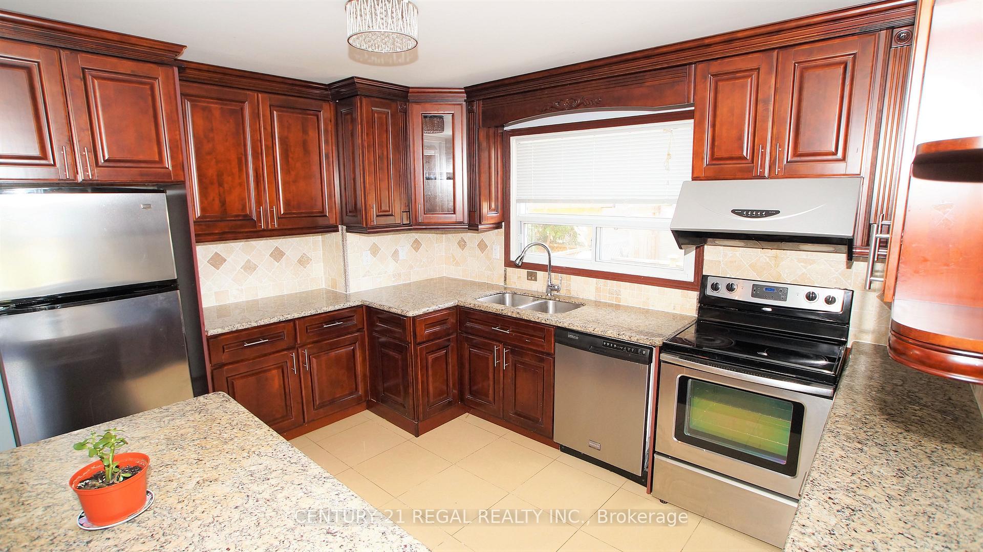 Main - 32 Niantic Crescent Toronto Ontario Canada Rent residential   MOVETA REALTY INC., Brokerage*