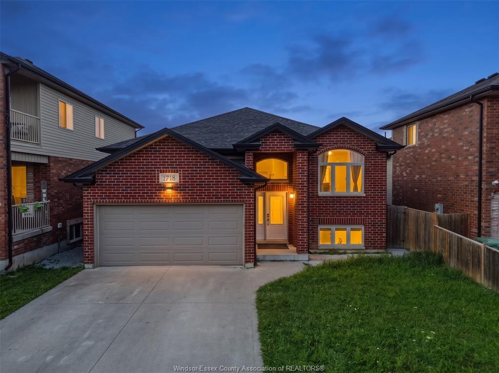 1718 KENORA Street Windsor Ontario Canada Sale residential   HomeLife Gold Star Realty Inc., Brokerage