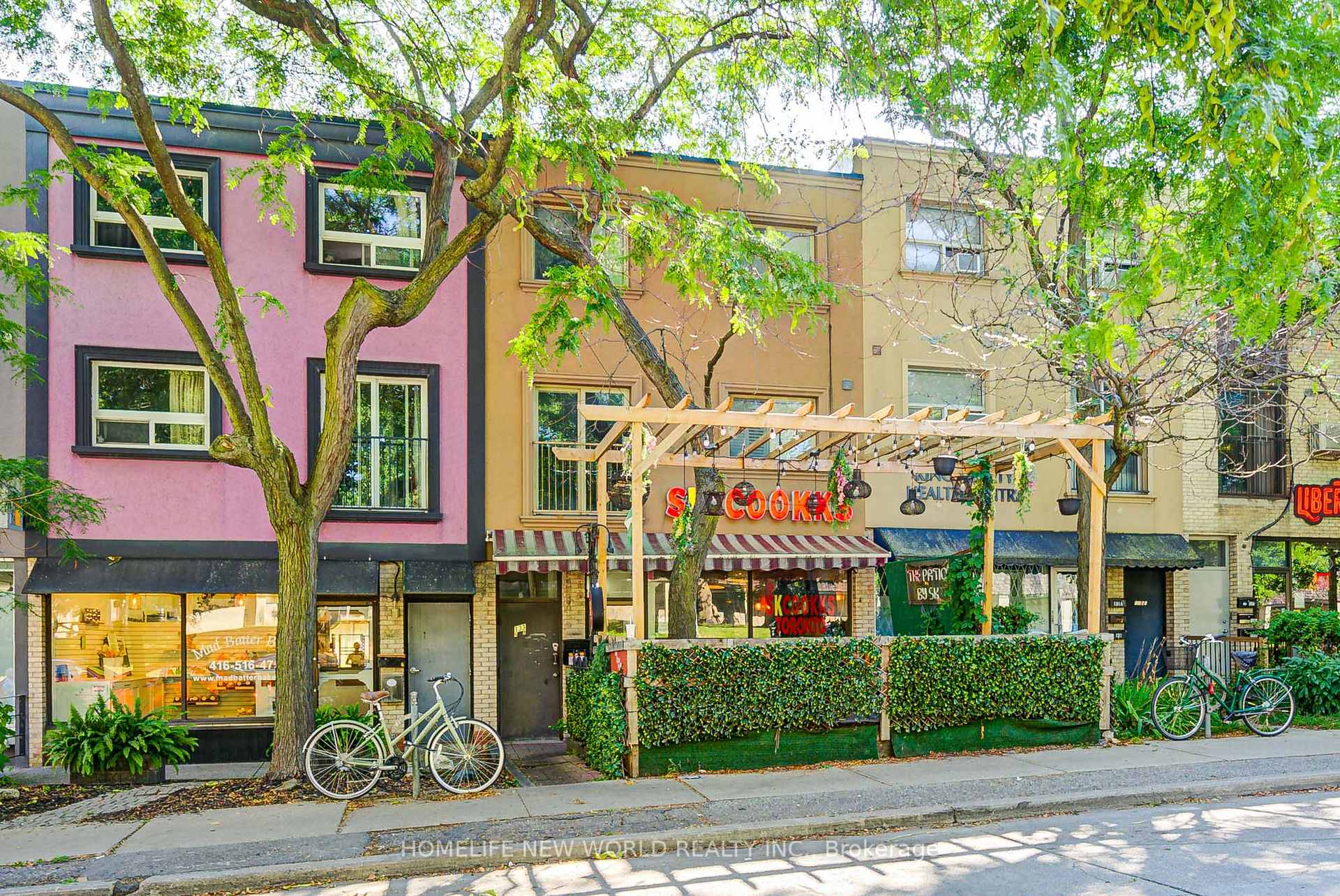 B - 133 Jefferson Avenue, Toronto 3