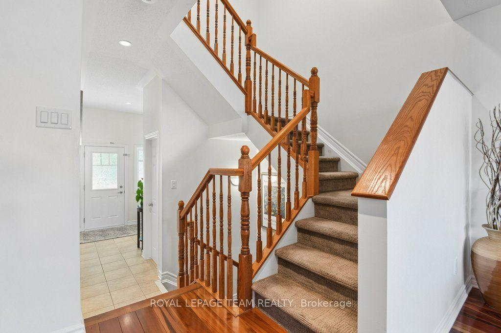 303 Balinroan Crescent, Ottawa 5